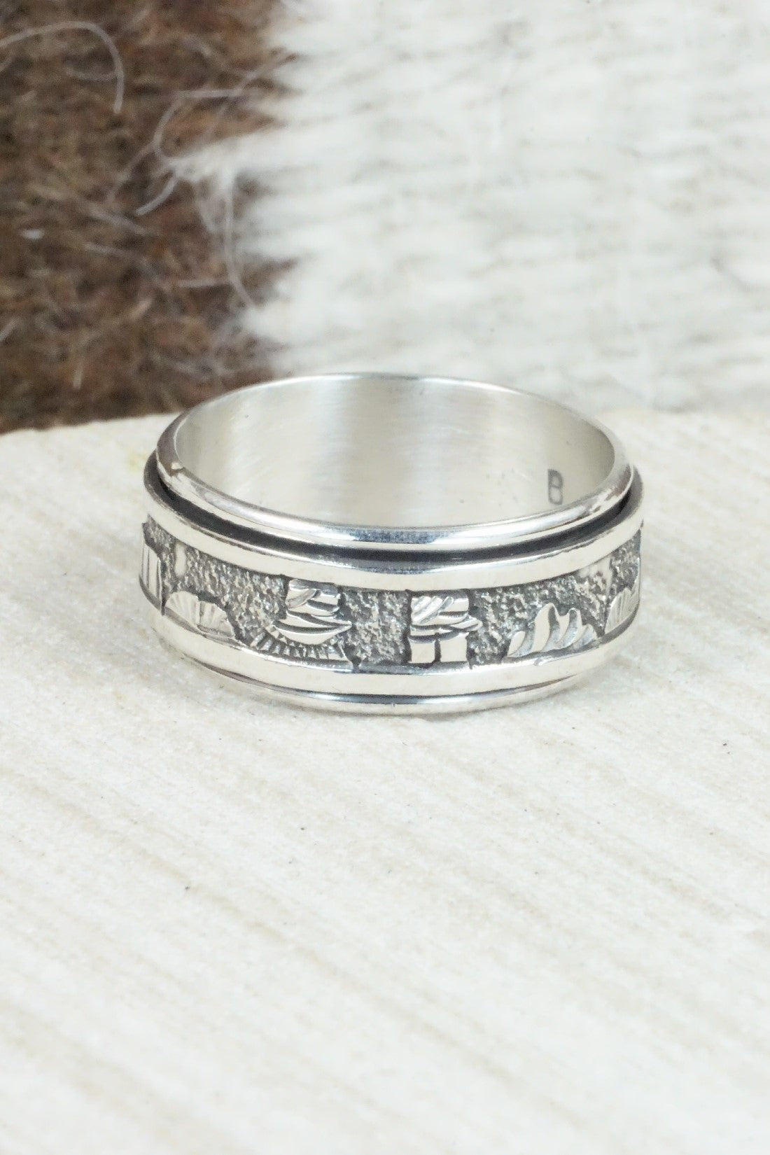 Sterling Silver Ring - Elaine Becenti - Size 11.5
