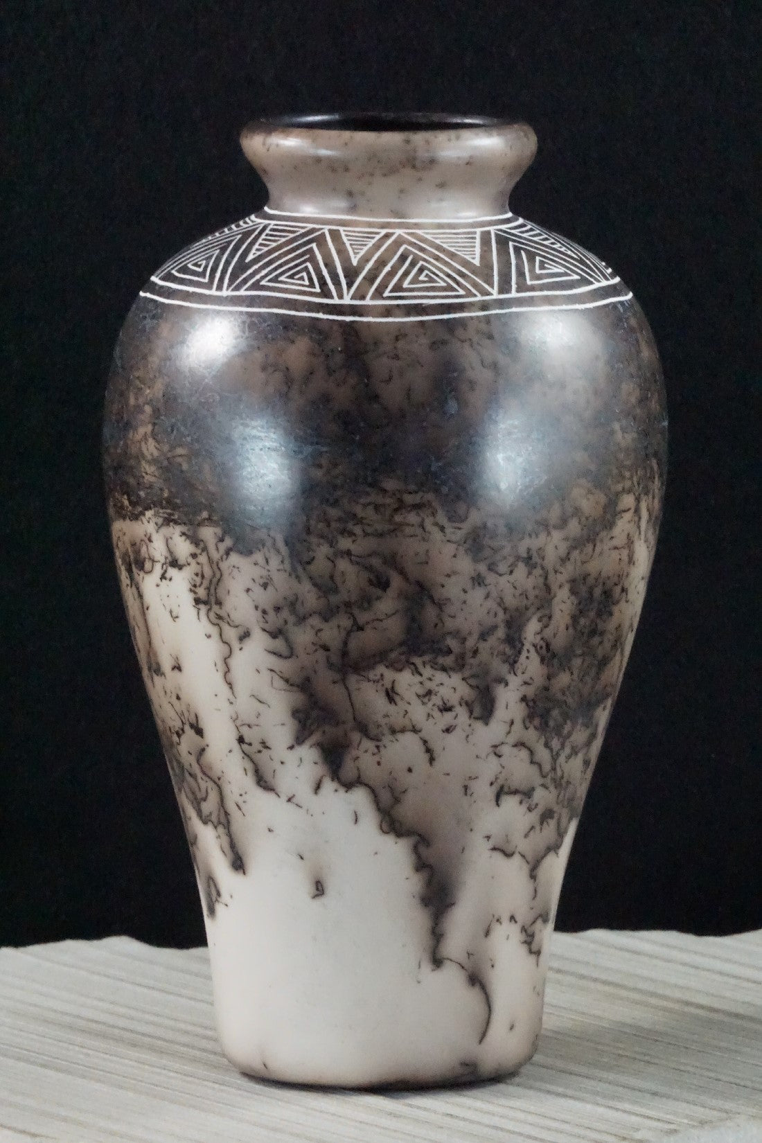 Acoma Pottery - Irvin Louis