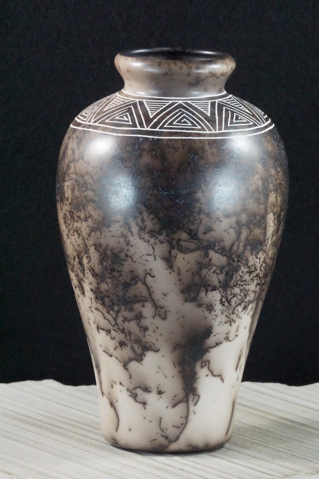 Acoma Pottery - Irvin Louis