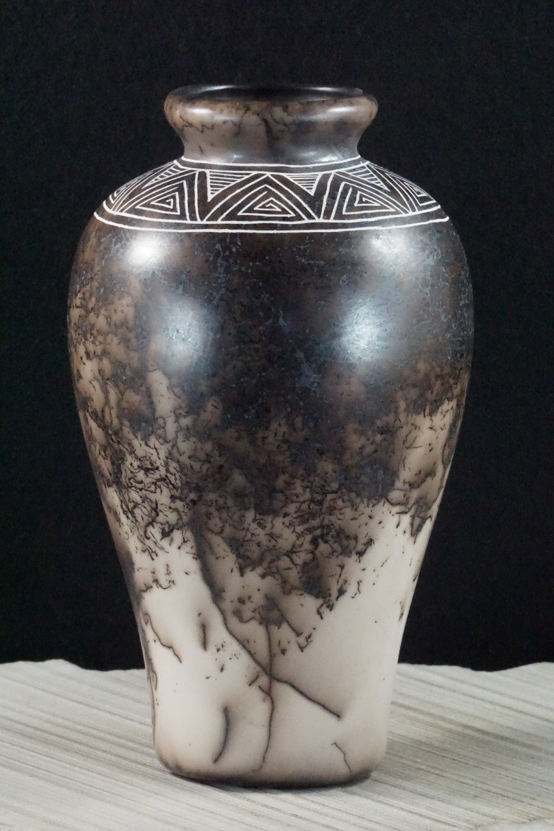 Acoma Pottery - Irvin Louis