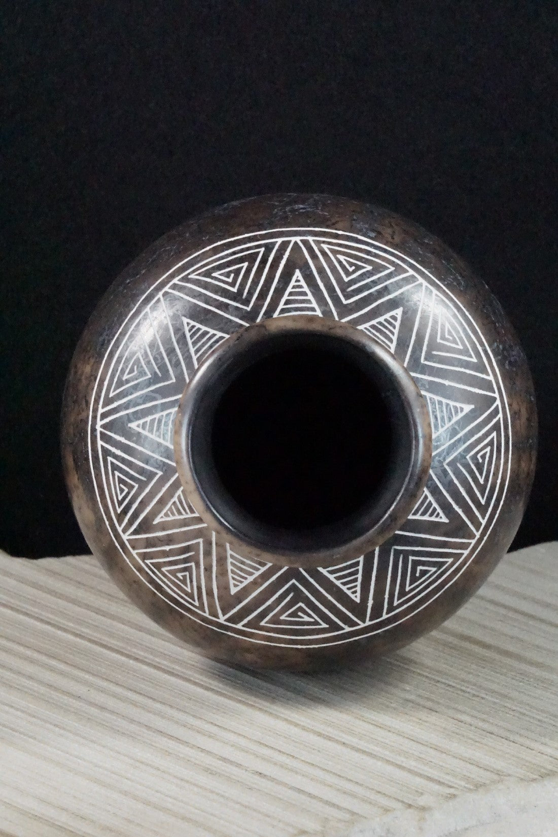 Acoma Pottery - Irvin Louis