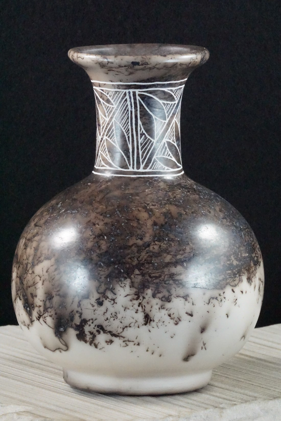 Acoma Pottery - Irvin Louis