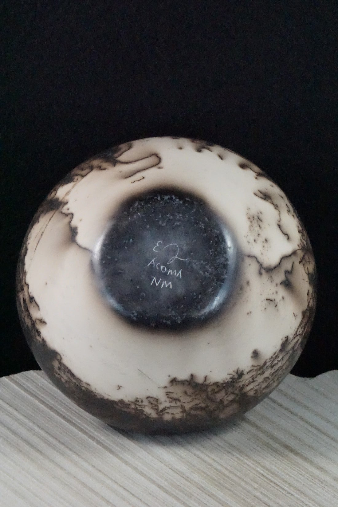 Acoma Pottery - Irvin Louis