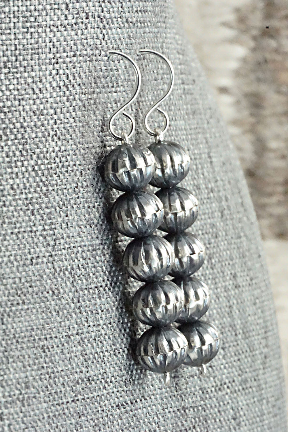 Sterling Silver Navajo Pearl Earrings - Tonisha Haley