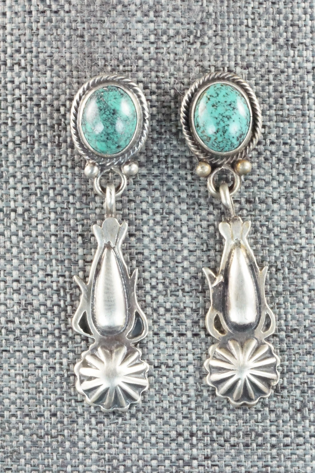 Turquoise & Sterling Silver Earrings - Verley Betone