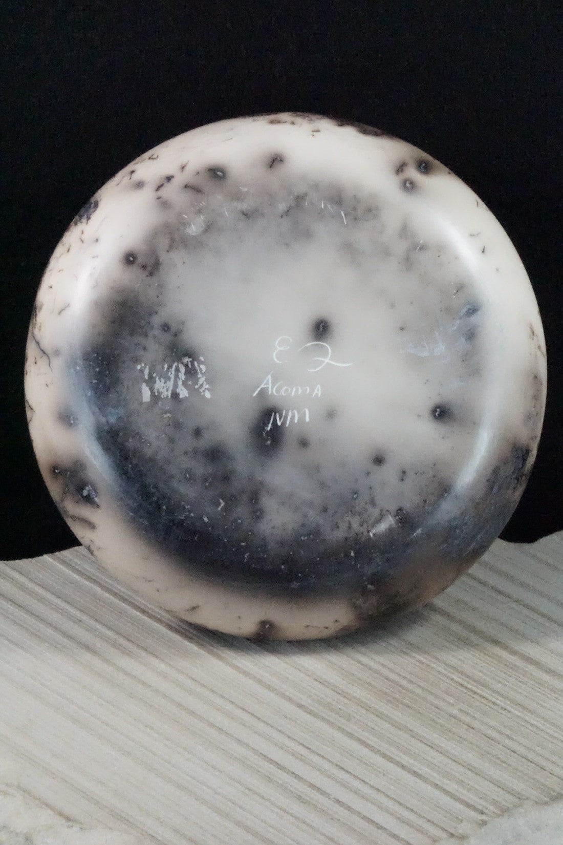 Acoma Pottery - Irvin Louis