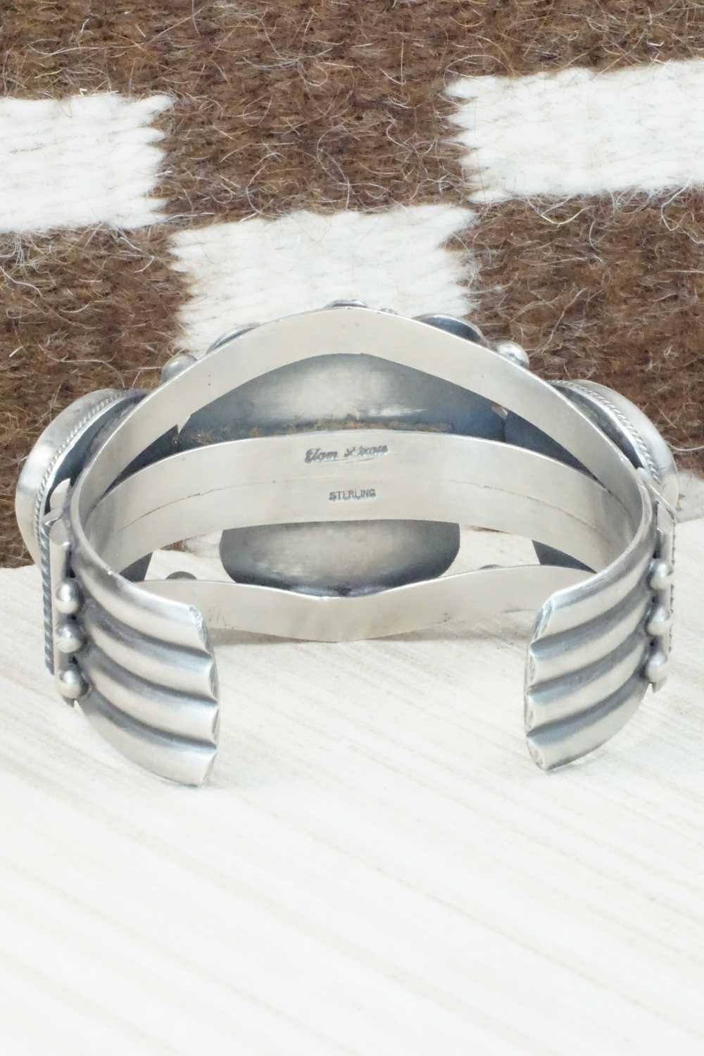 Spiny Oyster & Sterling Silver Bracelet - Tom Lewis