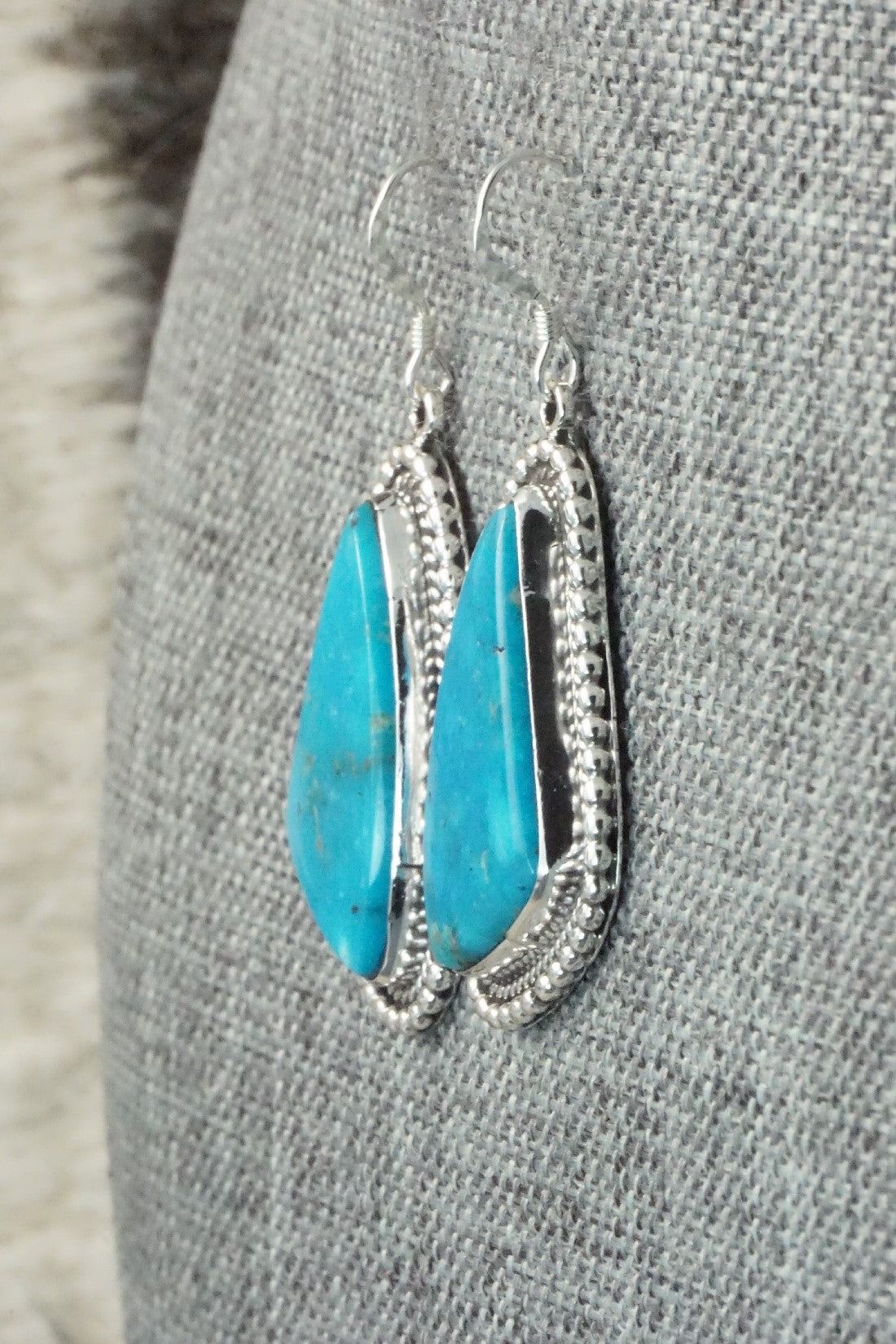 Turquoise & Sterling Silver Earrings - Verley Betone