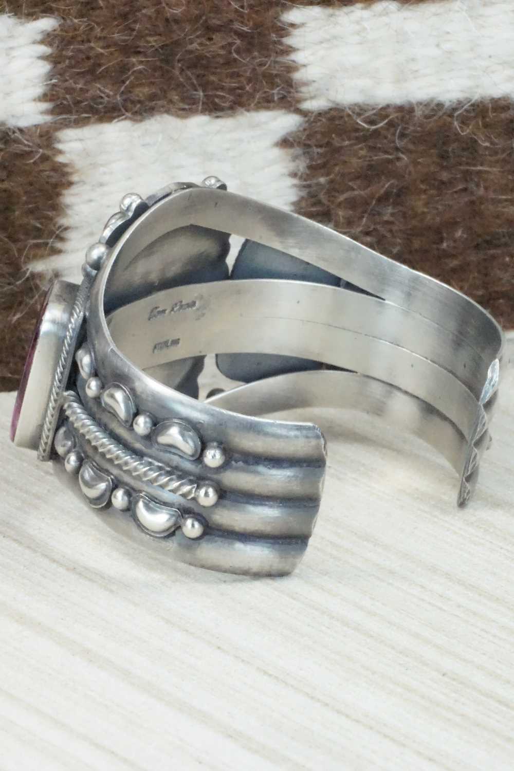Spiny Oyster & Sterling Silver Bracelet - Tom Lewis
