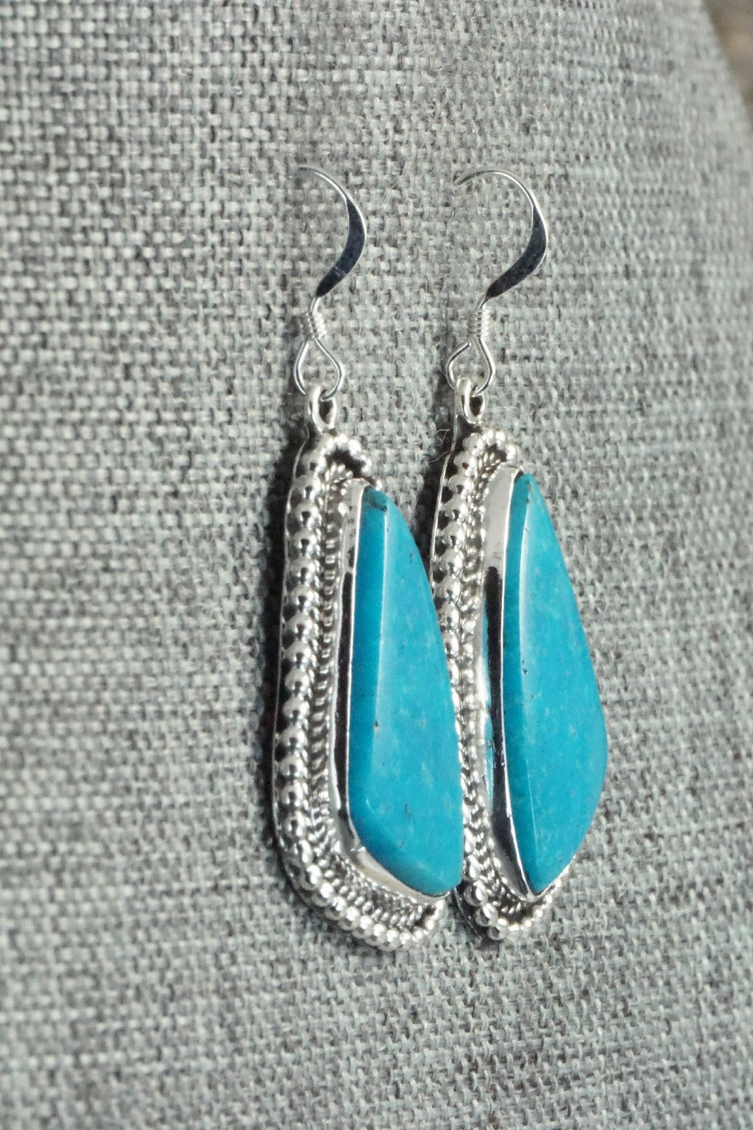 Turquoise & Sterling Silver Earrings - Verley Betone