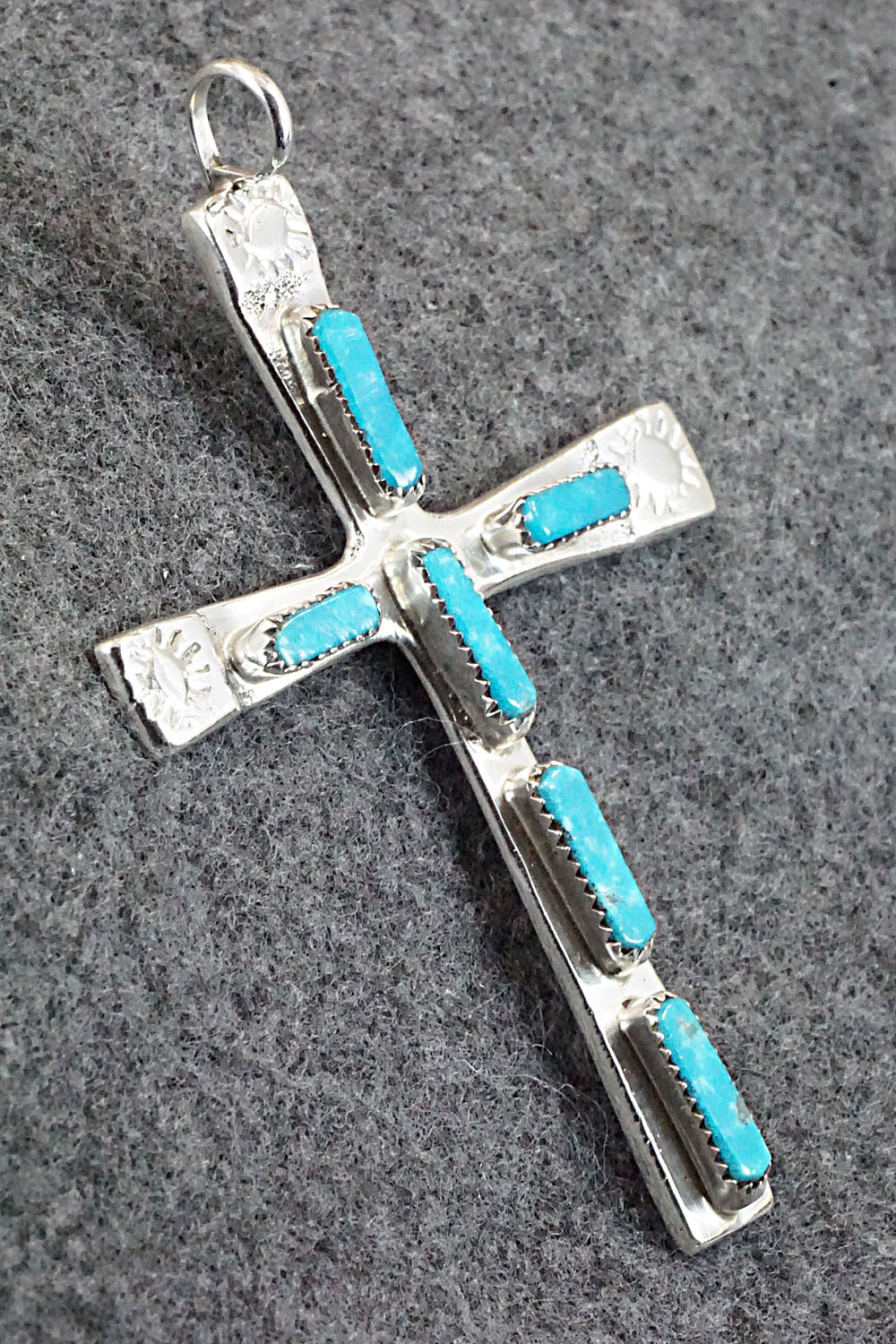 Turquoise & Sterling Silver Pendant - Verona Quam