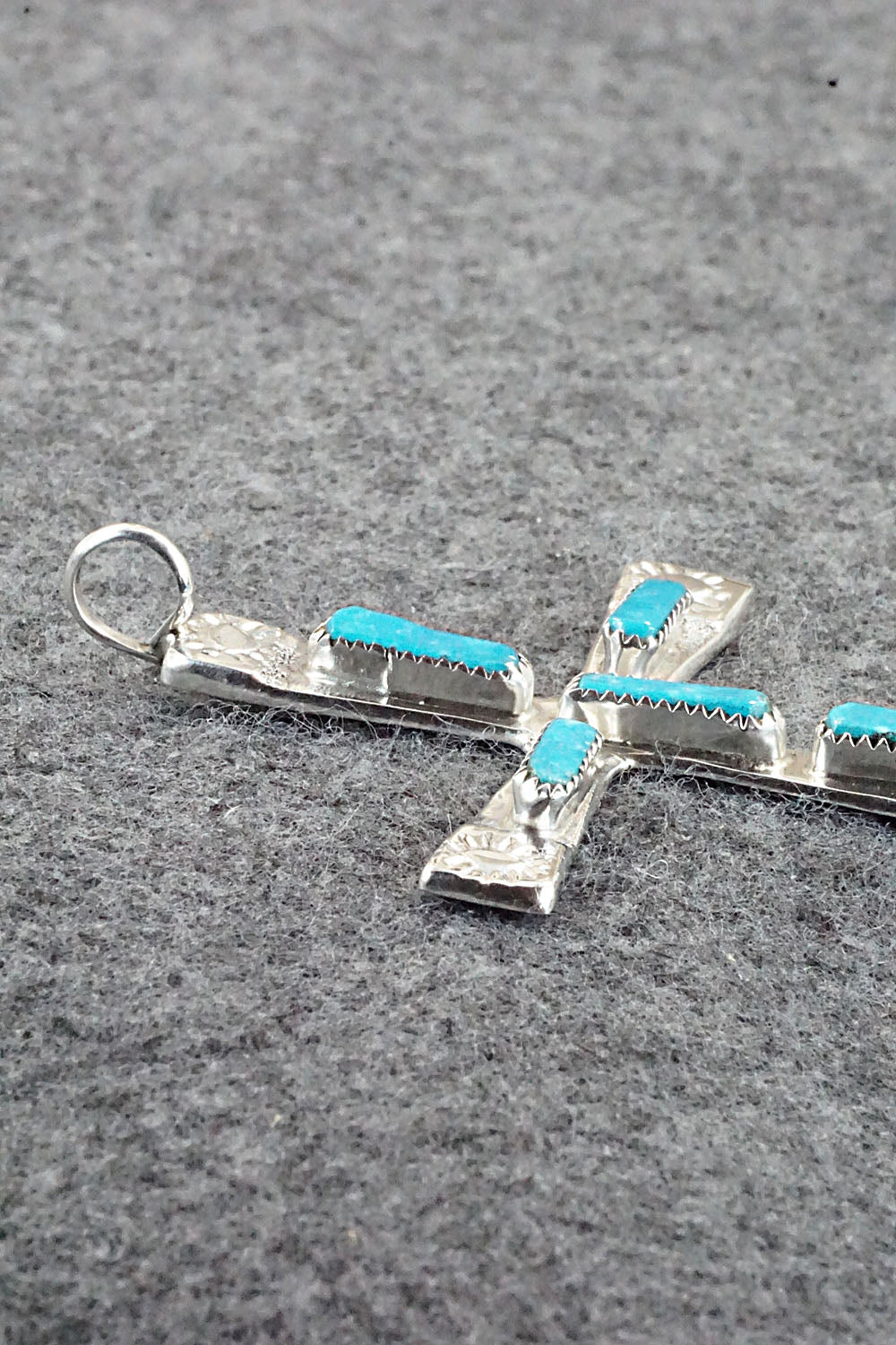 Turquoise & Sterling Silver Pendant - Verona Quam