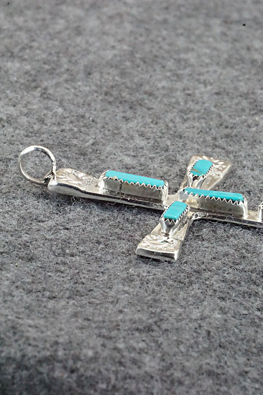 Turquoise & Sterling Silver Pendant - Verona Quam