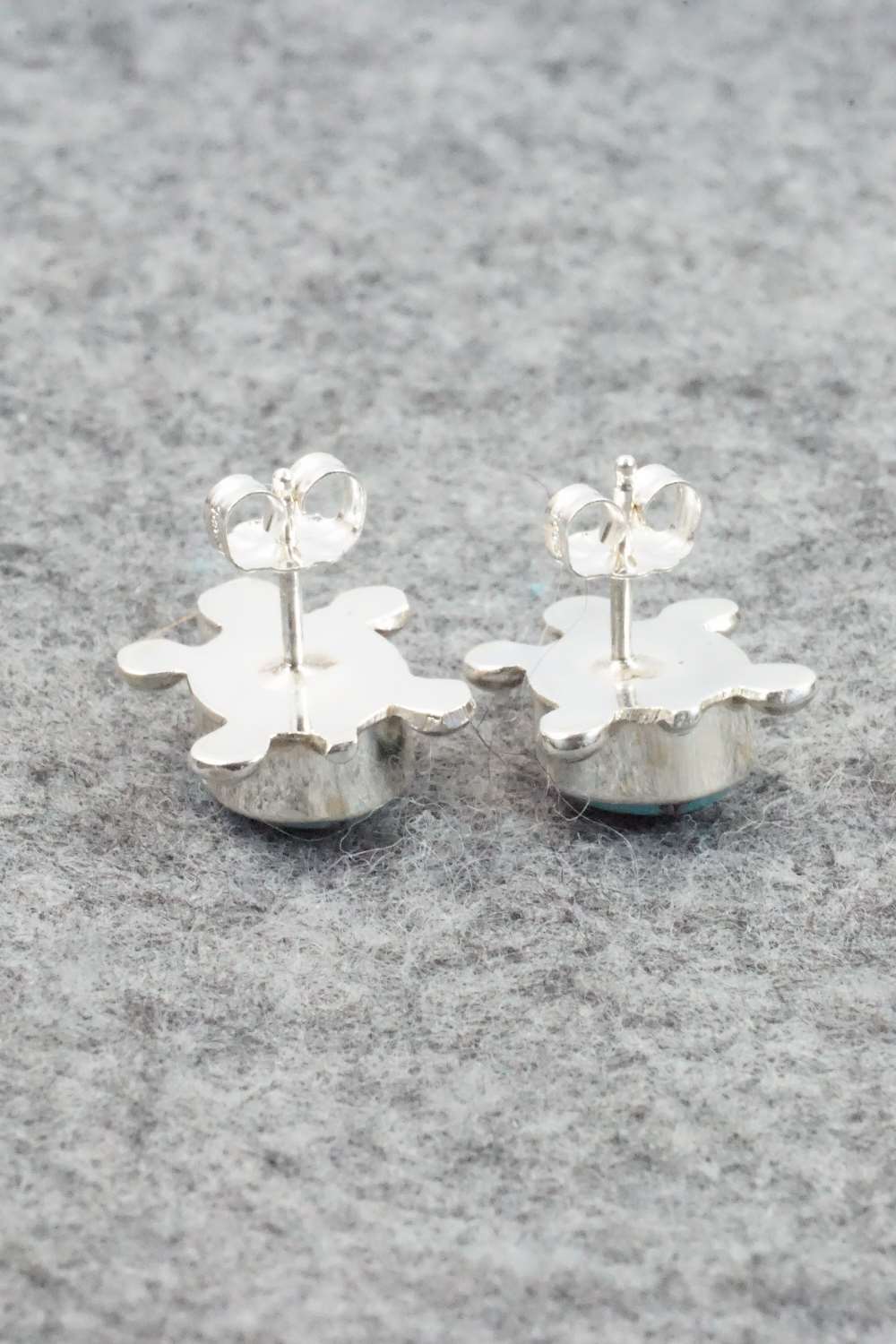 Turquoise & Sterling Silver Earrings - Amielda Peynetsa