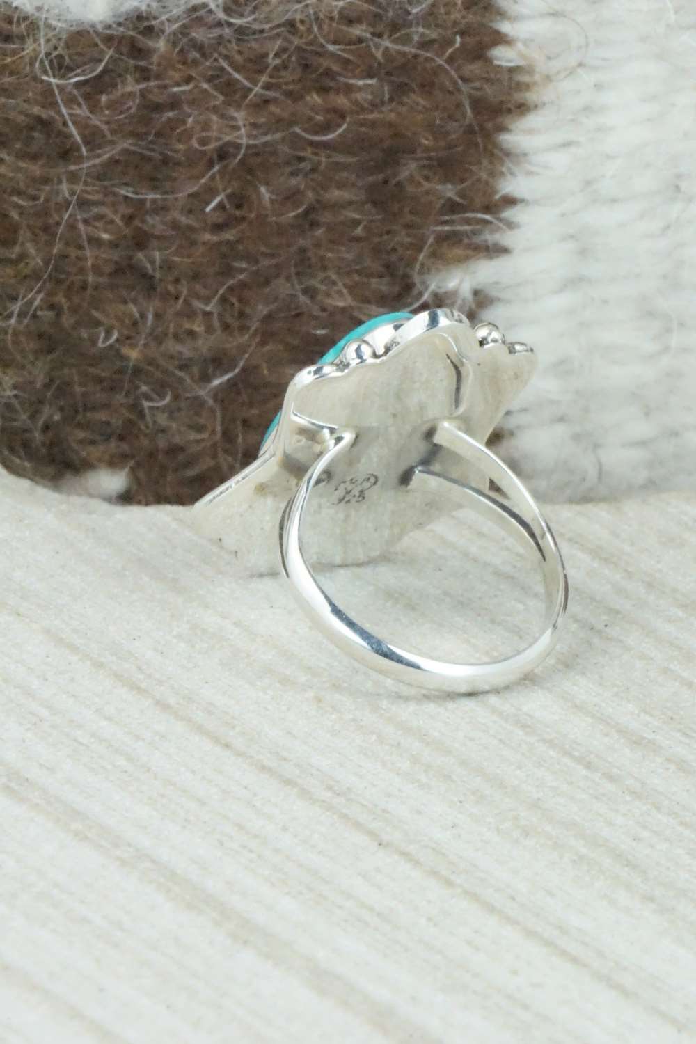 Turquoise & Sterling Silver Ring - Navajo - Size 7.75
