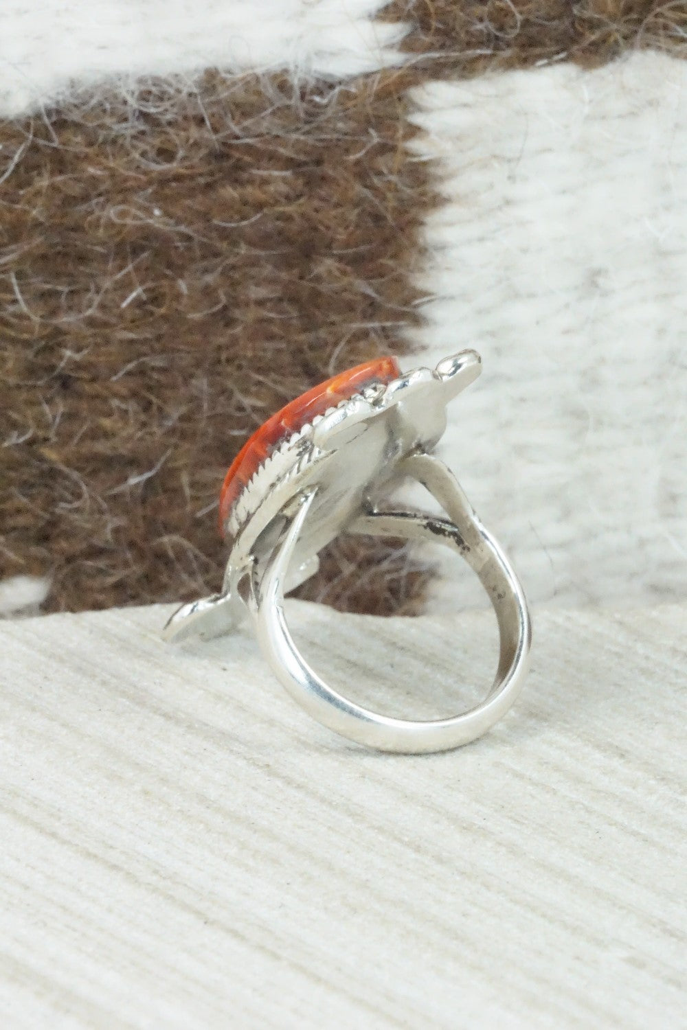 Spiny Oyster & Sterling Silver Ring - Selina Warner - Size 6
