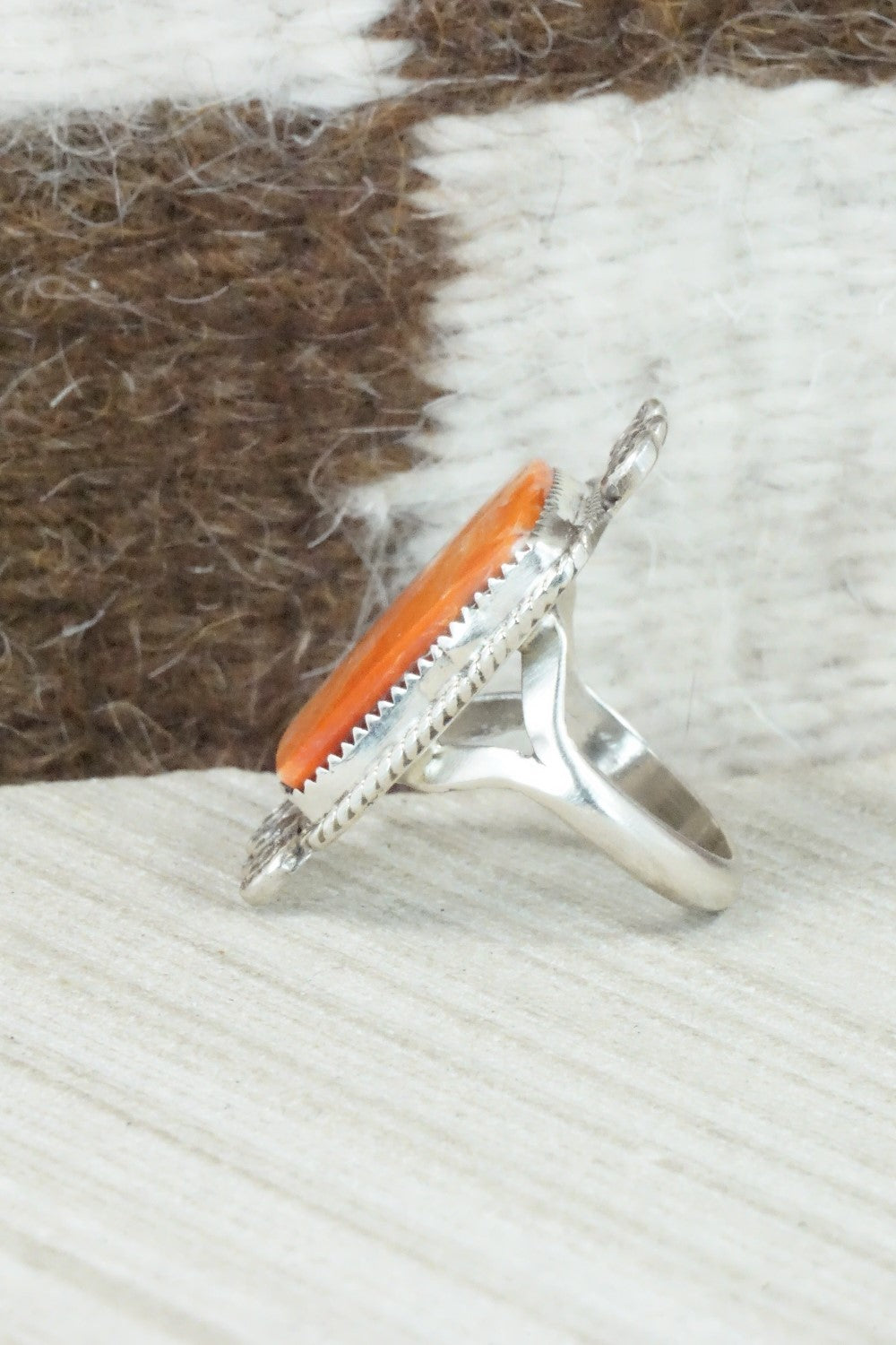 Spiny Oyster & Sterling Silver Ring - Selina Warner - Size 6