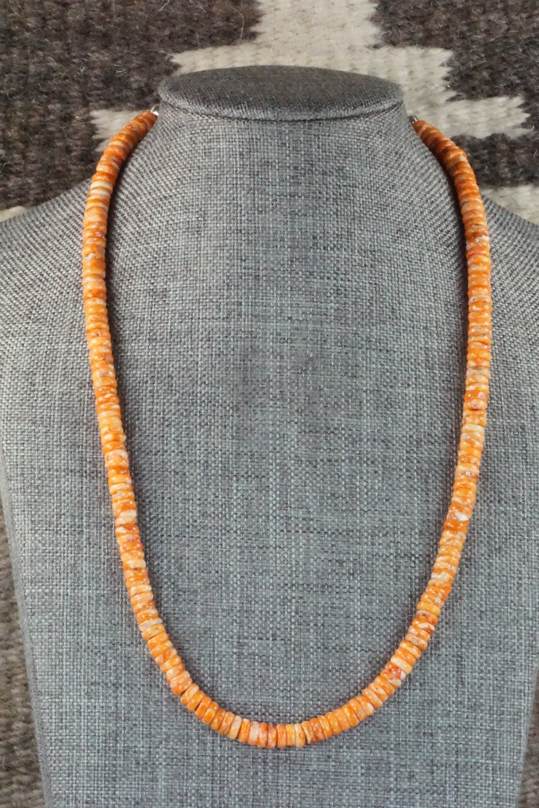 Spiny Oyster Necklace - Louise Joe
