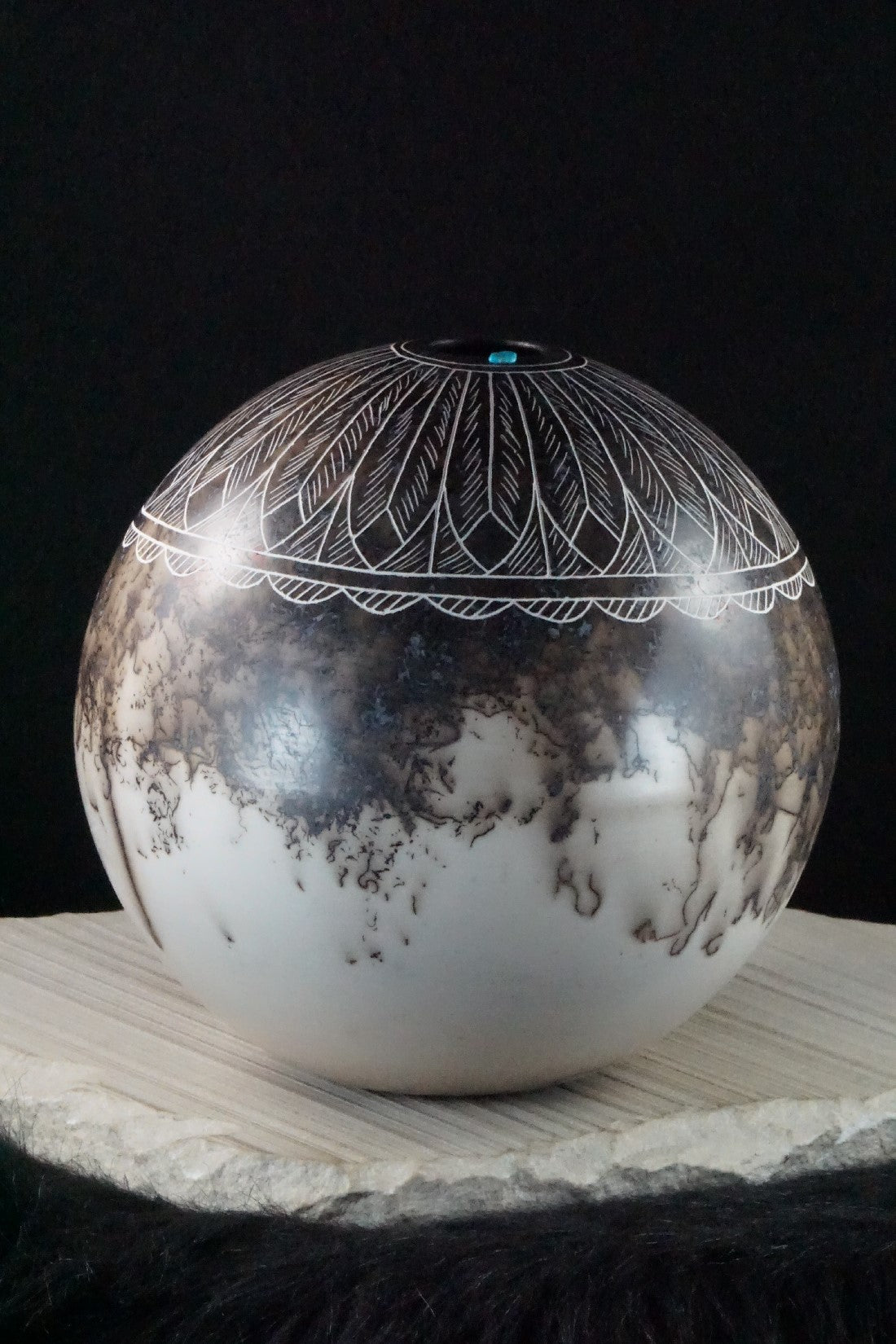 Acoma Pottery - Irvin Louis