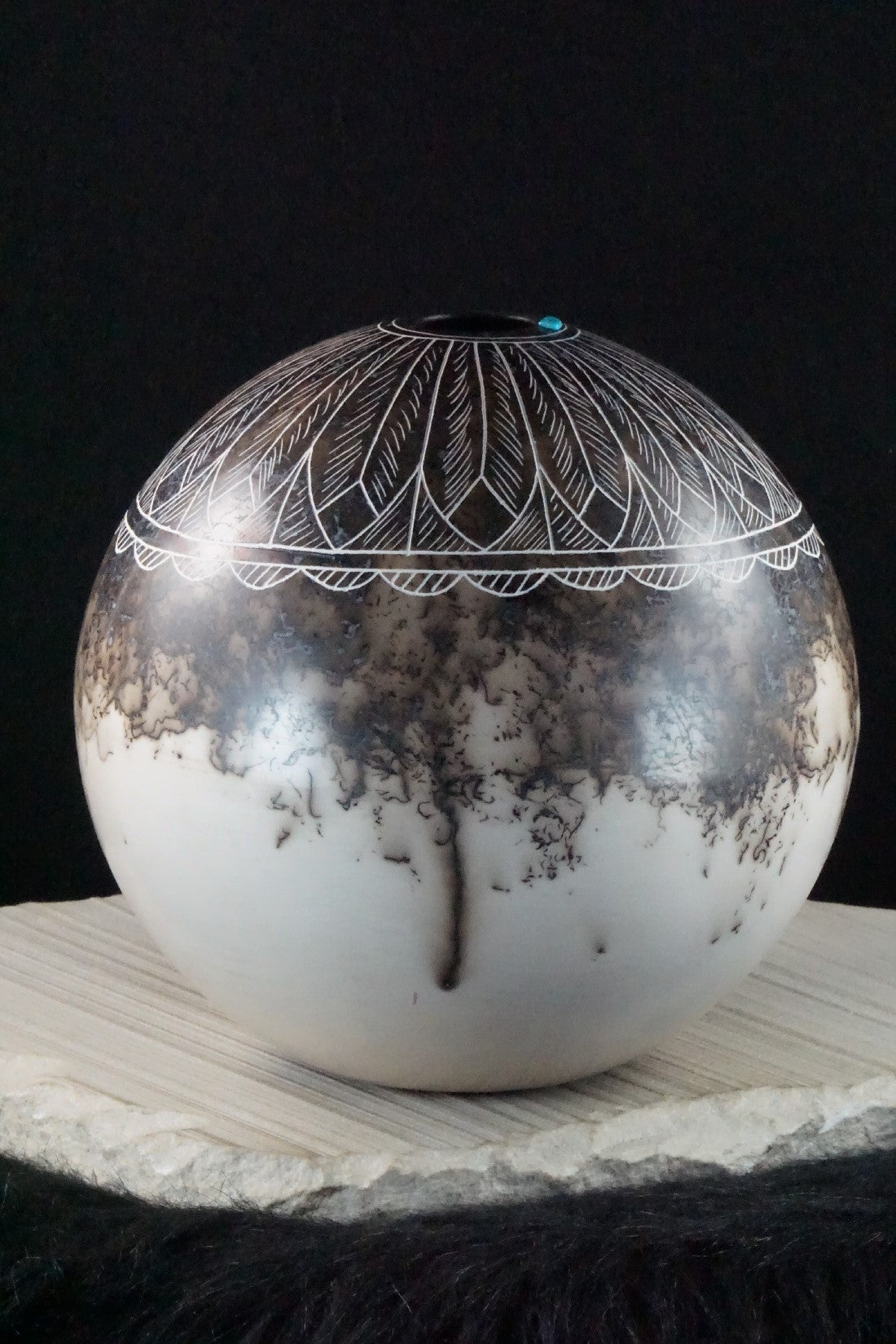 Acoma Pottery - Irvin Louis