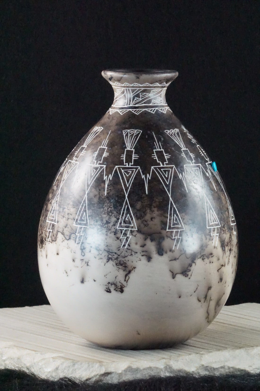 Acoma Pottery - Irvin Louis