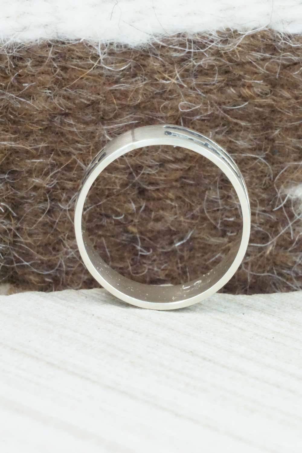 Sterling Silver Ring - Lester Gene - Size 12