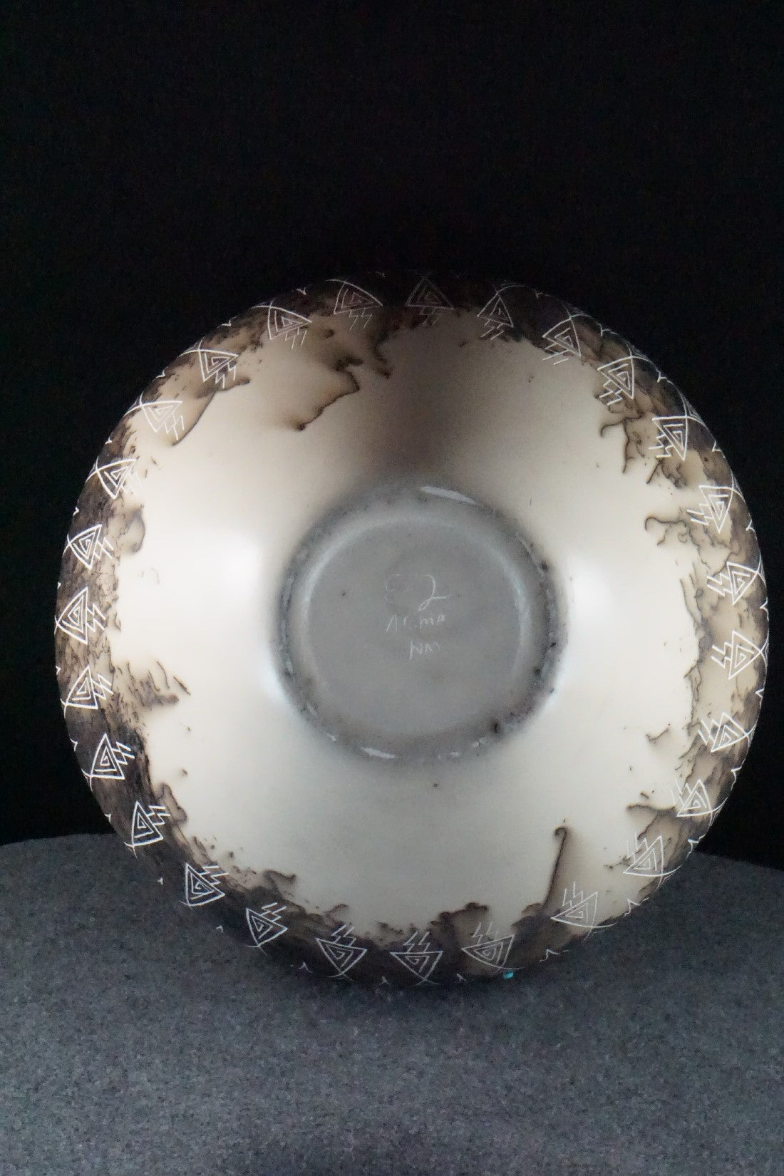 Acoma Pottery - Irvin Louis