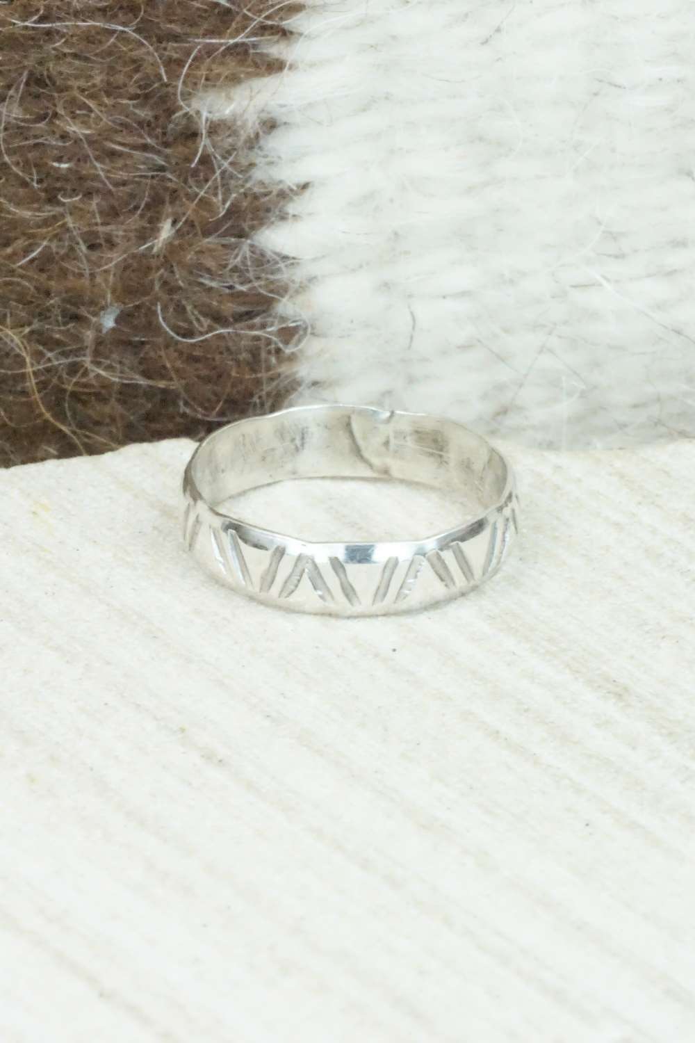 Sterling Silver Ring - Elaine Tahe - Size 6.25