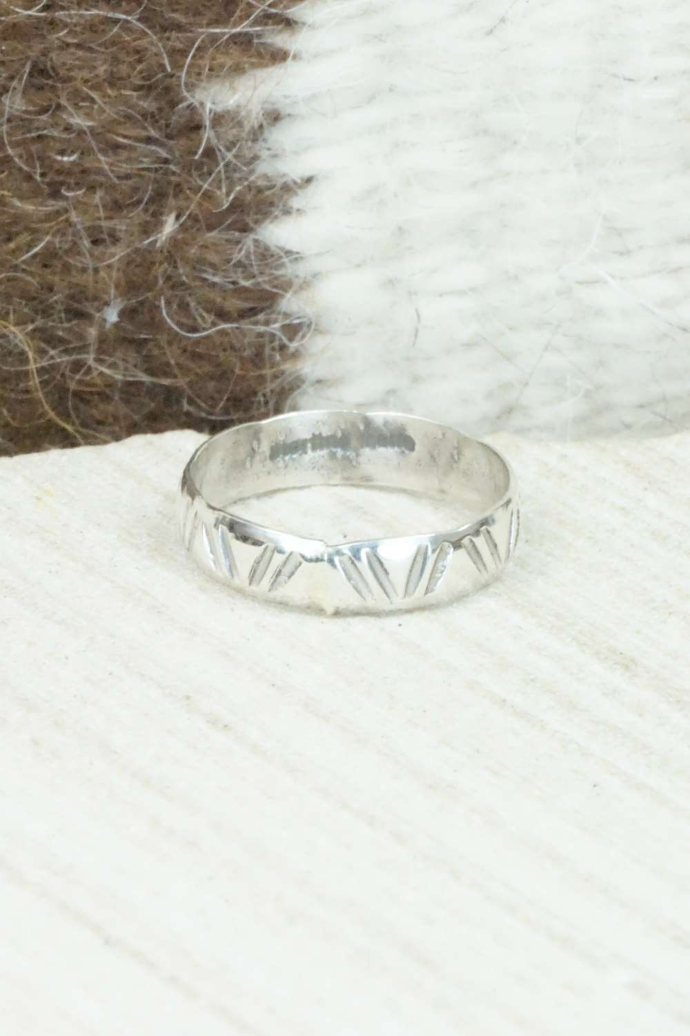 Sterling Silver Ring - Elaine Tahe - Size 6.25