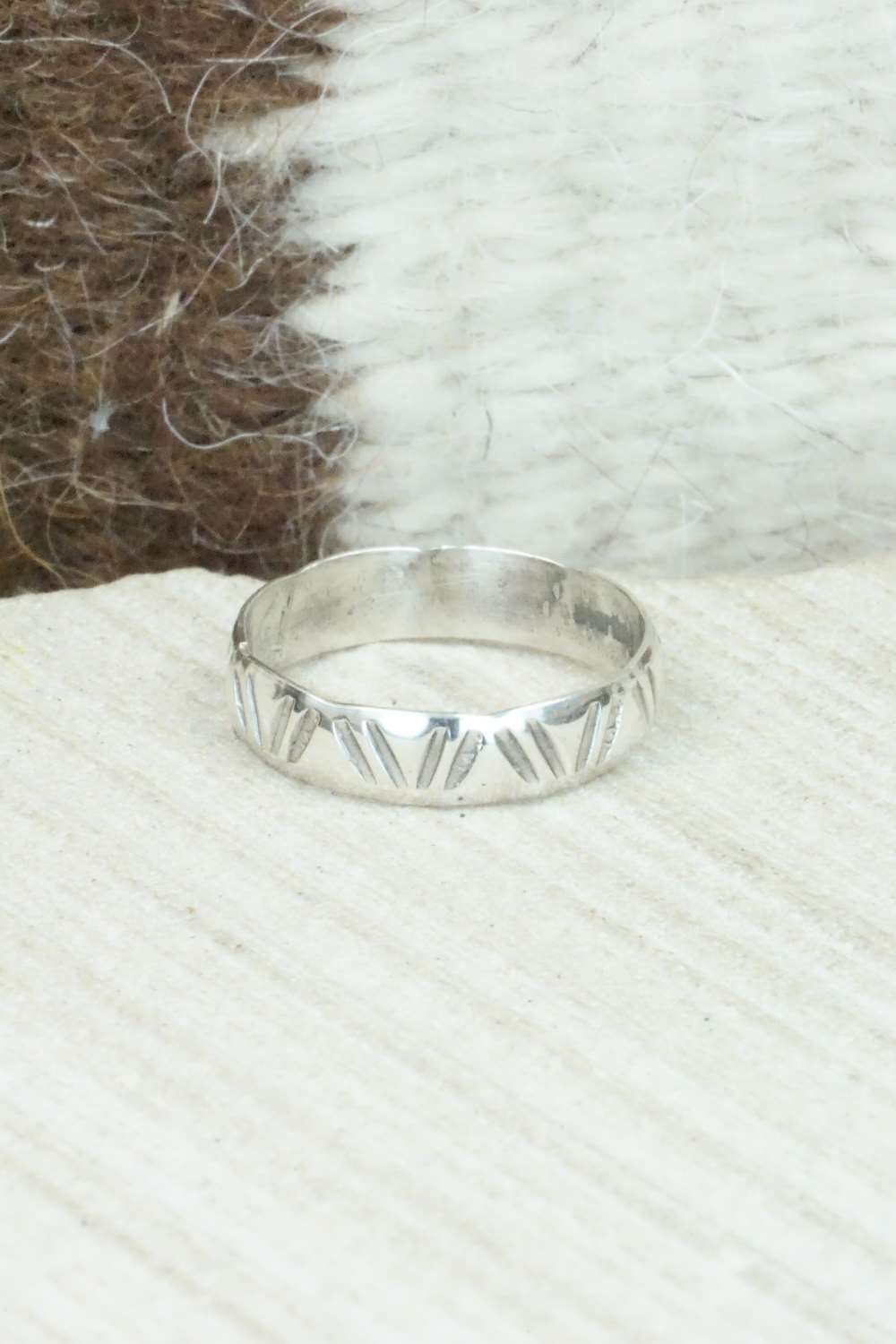 Sterling Silver Ring - Elaine Tahe - Size 6.25