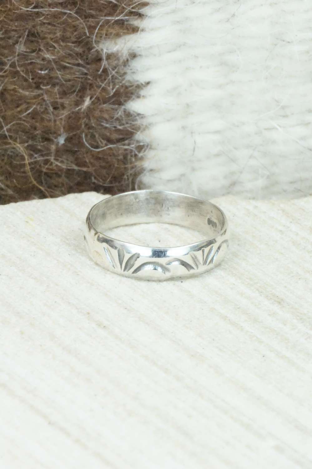 Sterling Silver Ring - Elaine Tahe - Size 6