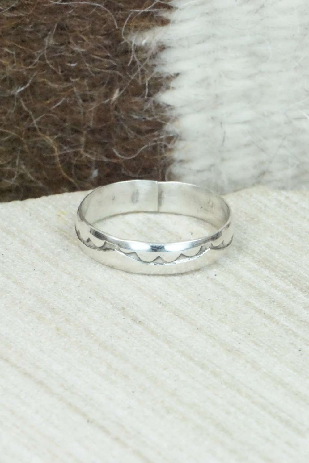 Sterling Silver Ring - Elaine Tahe - Size 7.75