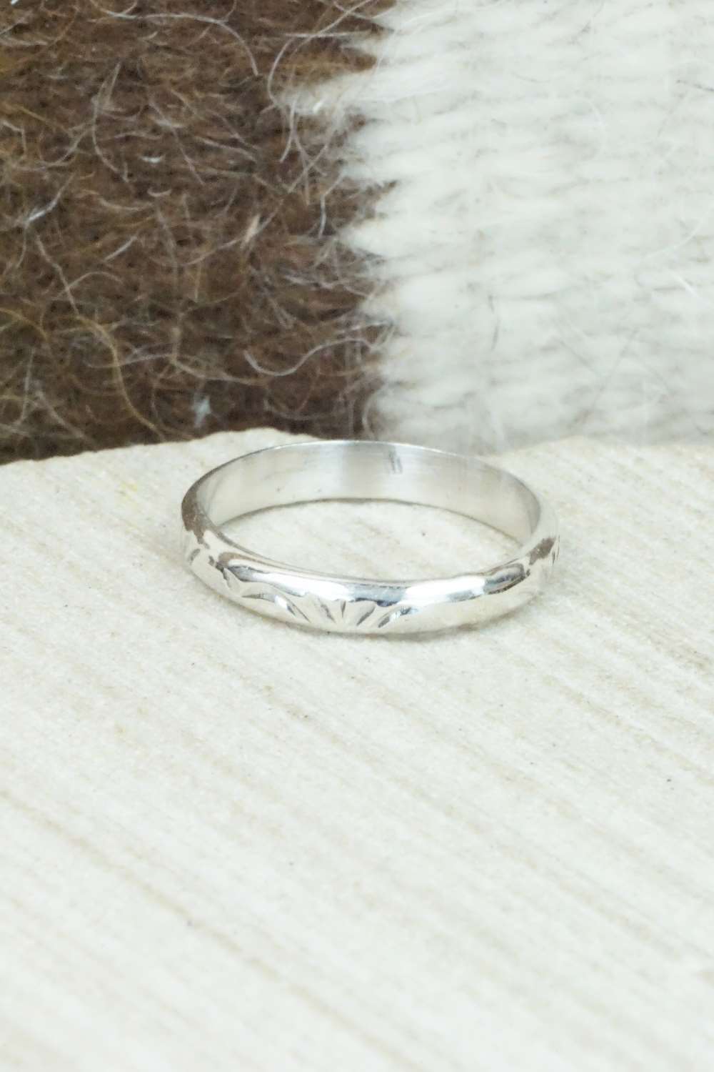 Sterling Silver Ring - Robert Cadman - Size 8