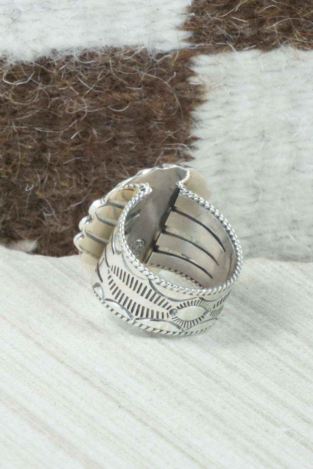 Turquoise and Sterling Silver Ring - Navajo - Size 9.5