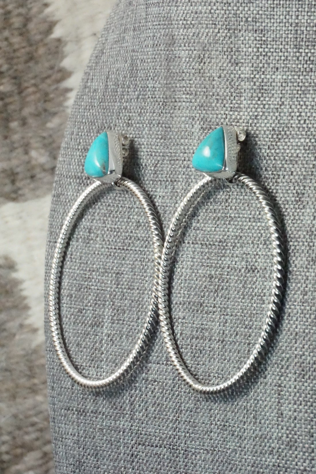 Turquoise & Sterling Silver Earrings - Verley Betone