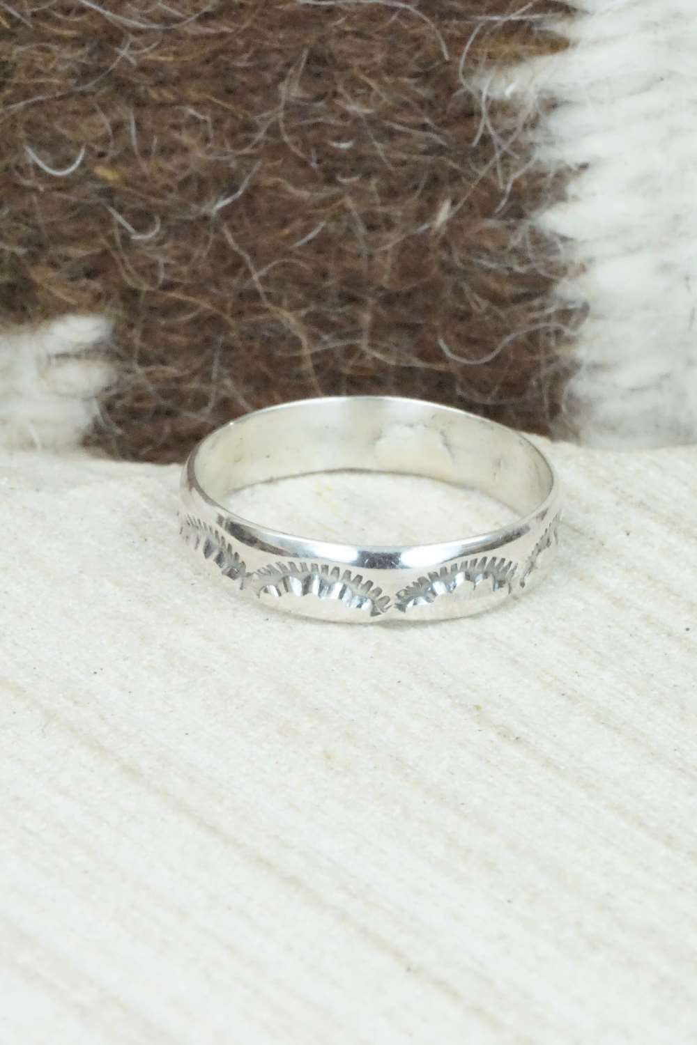 Sterling Silver Ring - Elaine Tahe - Size 11.75