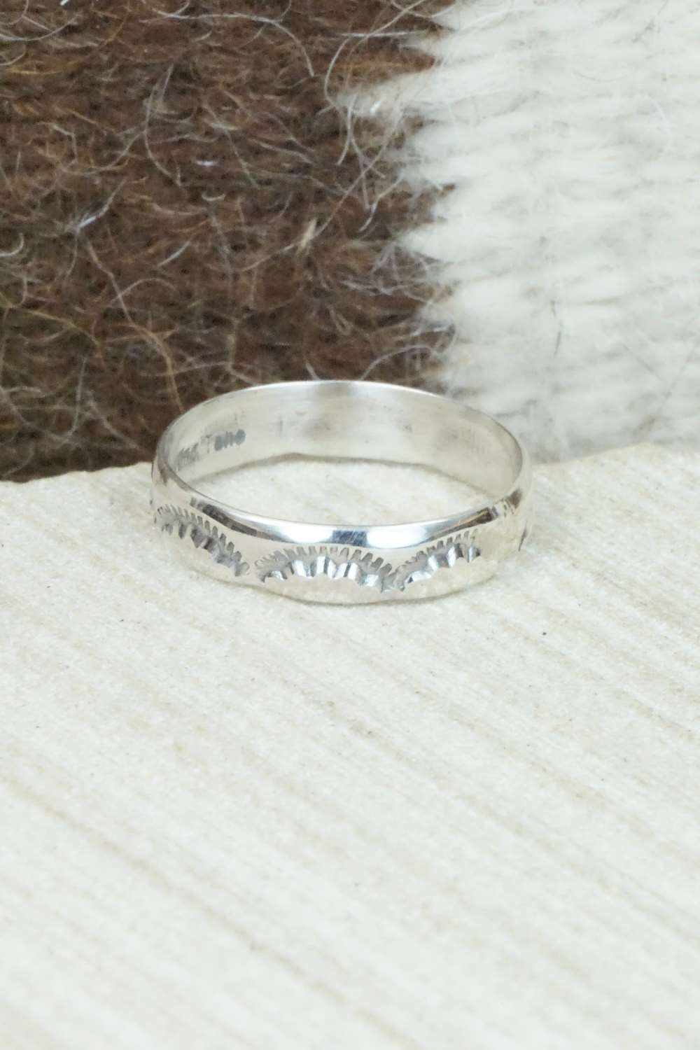 Sterling Silver Ring - Elaine Tahe - Size 11.75