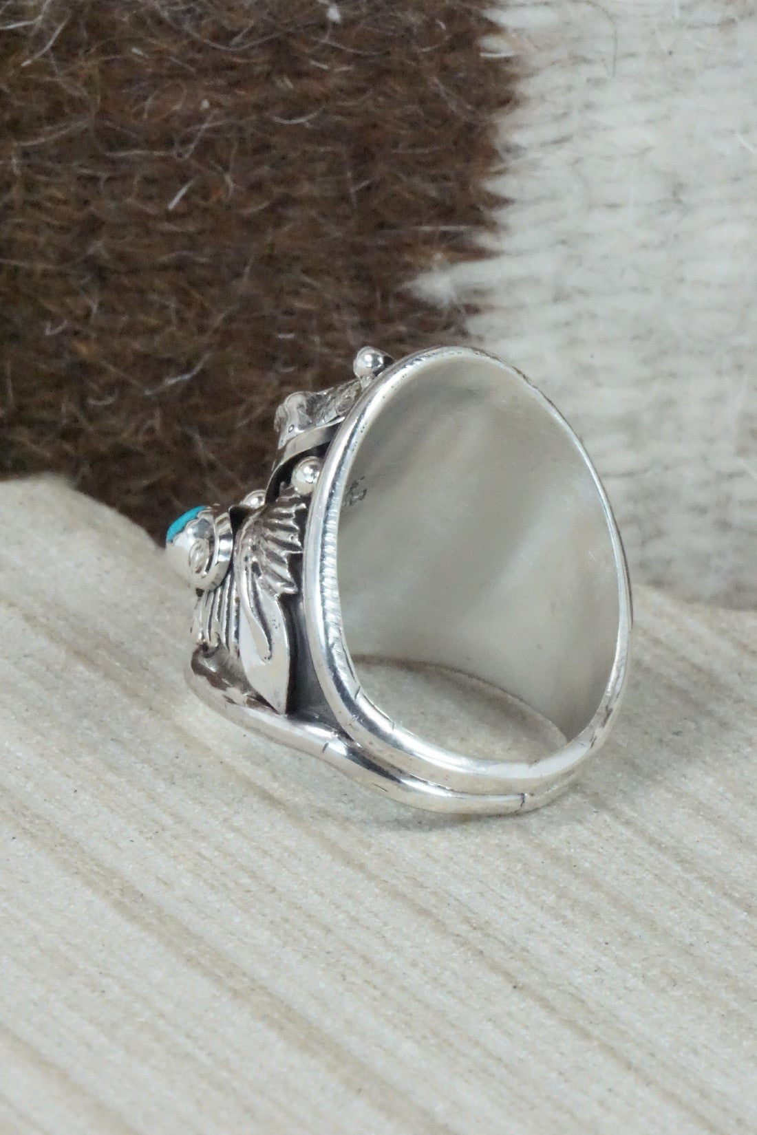 Turquoise & Sterling Silver Ring - Jeannette Saunders - Size 11