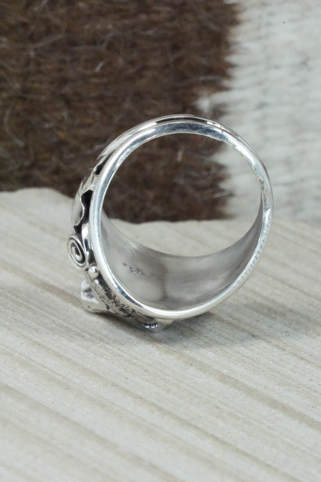 Turquoise & Sterling Silver Ring - Jeannette Saunders - Size 13.5