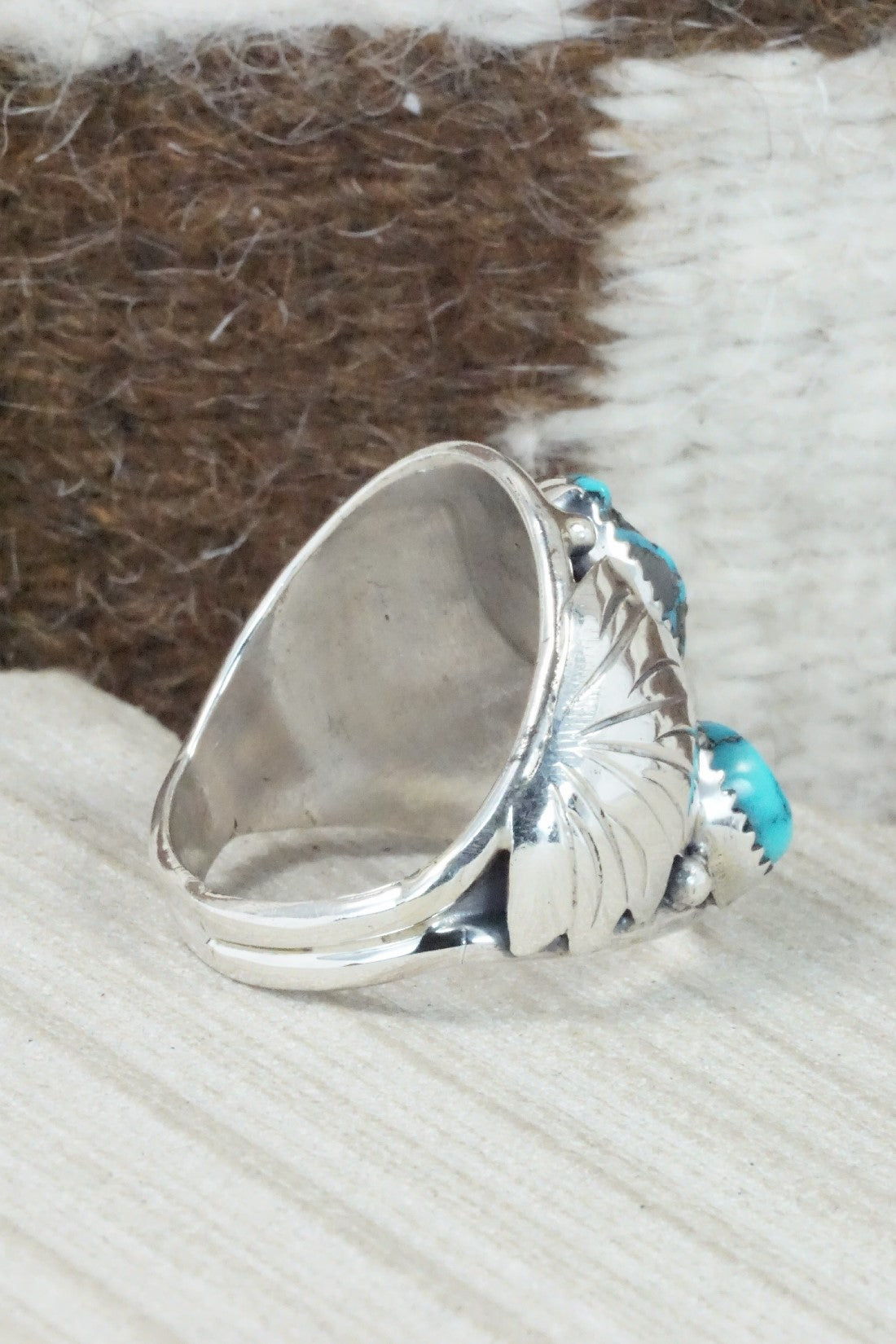 Turquoise & Sterling Silver Ring - Jeannette Saunders - Size 13.5