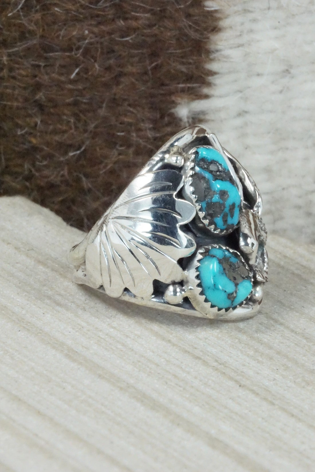 Turquoise & Sterling Silver Ring - Jeannette Saunders - Size 13.5