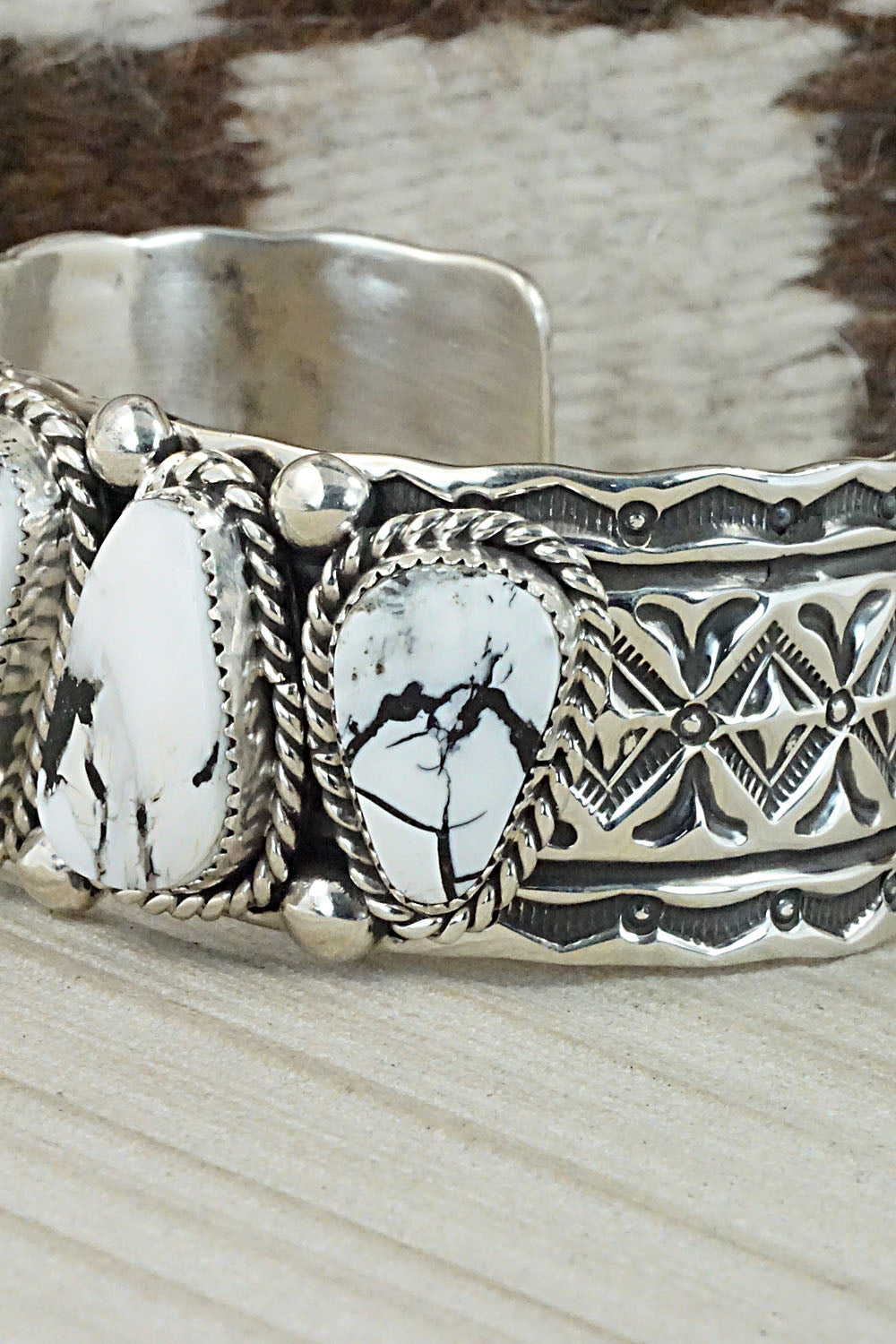 White Buffalo & Sterling Silver Bracelet - Elroy Chavez