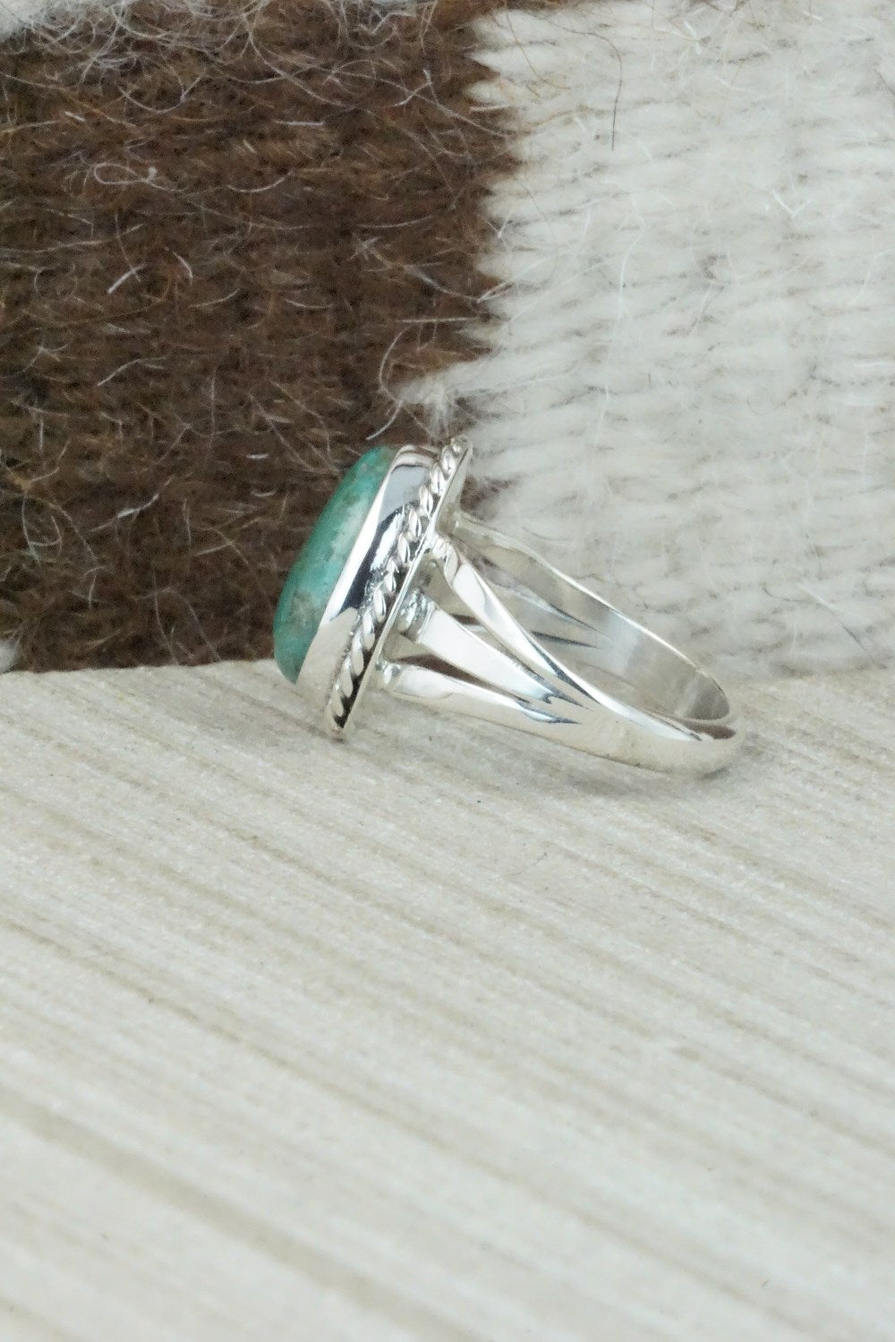 Turquoise & Sterling Silver Ring - Jamie Saunders - Size 7.25