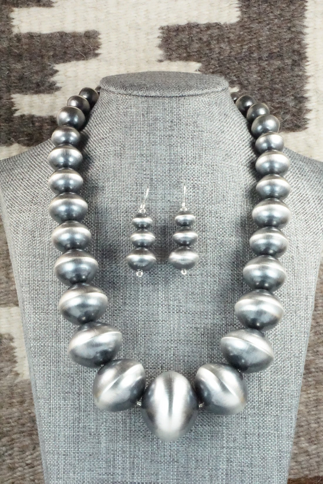 Sterling Silver Navajo Pearl Necklace & Earrings - Tonisha Haley