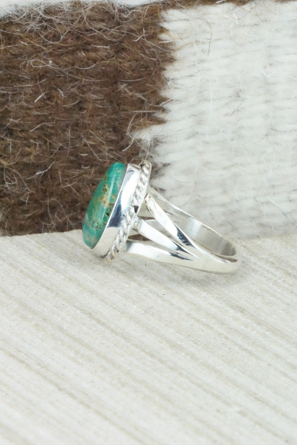 Turquoise & Sterling Silver Ring - Jamie Saunders - Size 7.25