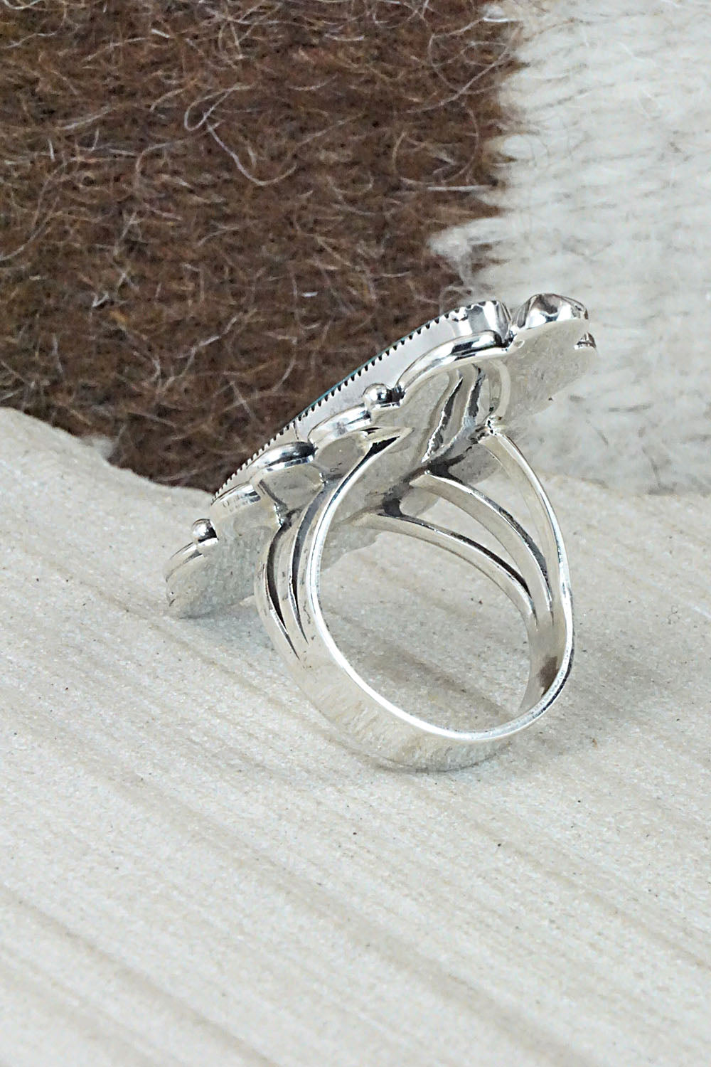 Turquoise & Sterling Silver Ring - Marie Jones - Size 8