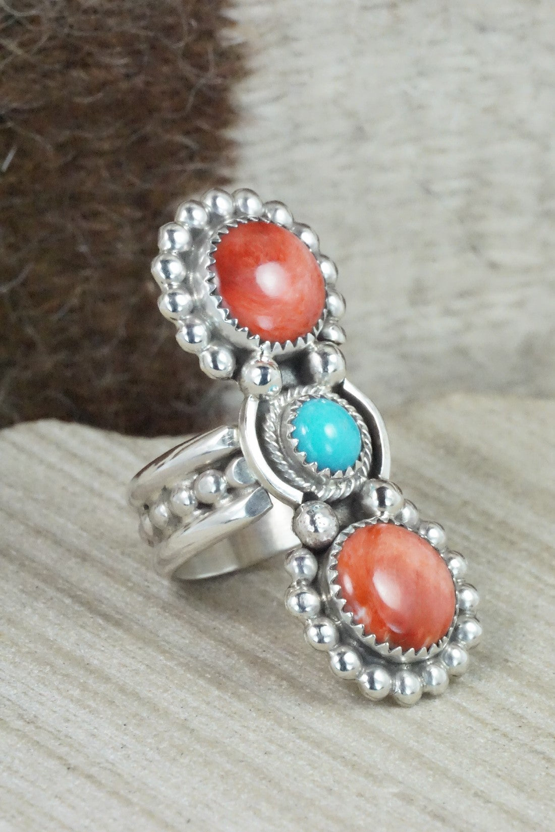 Spiny Oyster, Turquoise & Sterling Silver Ring - Chris Nez - Size 7.75