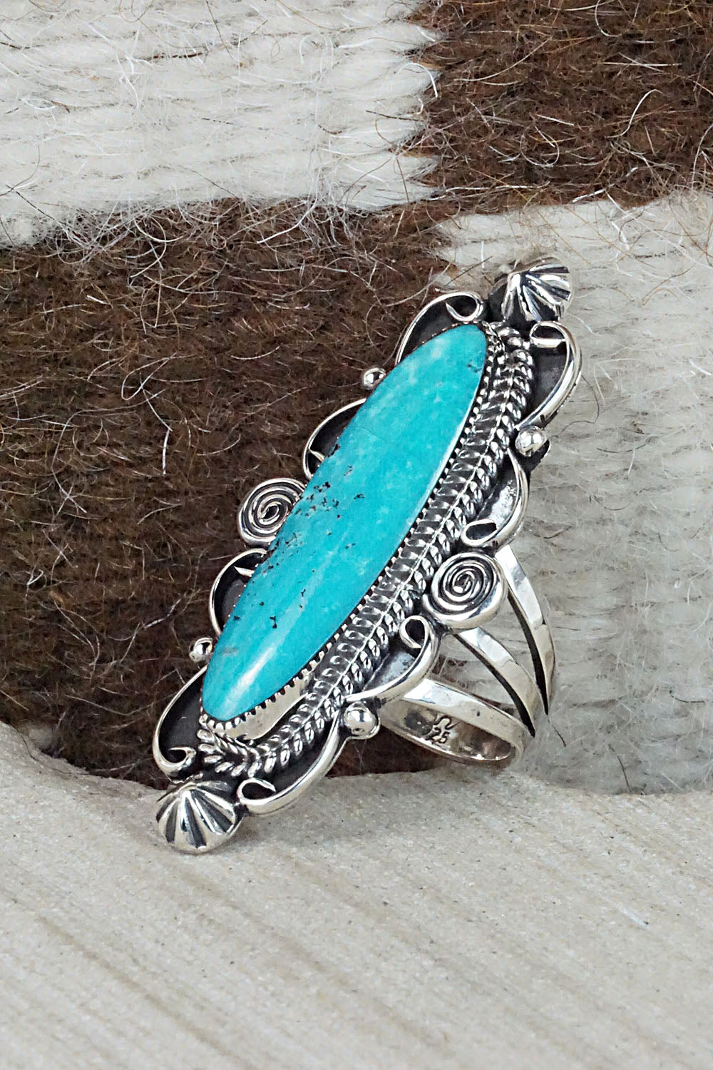 Turquoise & Sterling Silver Ring - Marie Jones - Size 8.25