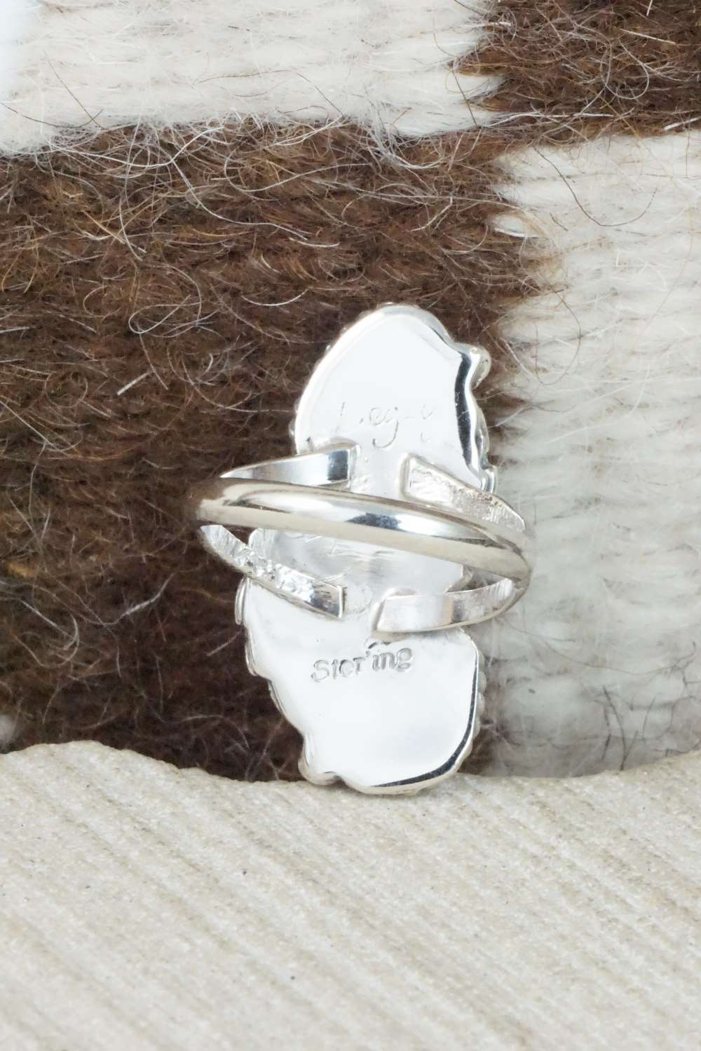 Turquoise & Sterling Silver Ring - William Begay - Size 5.75