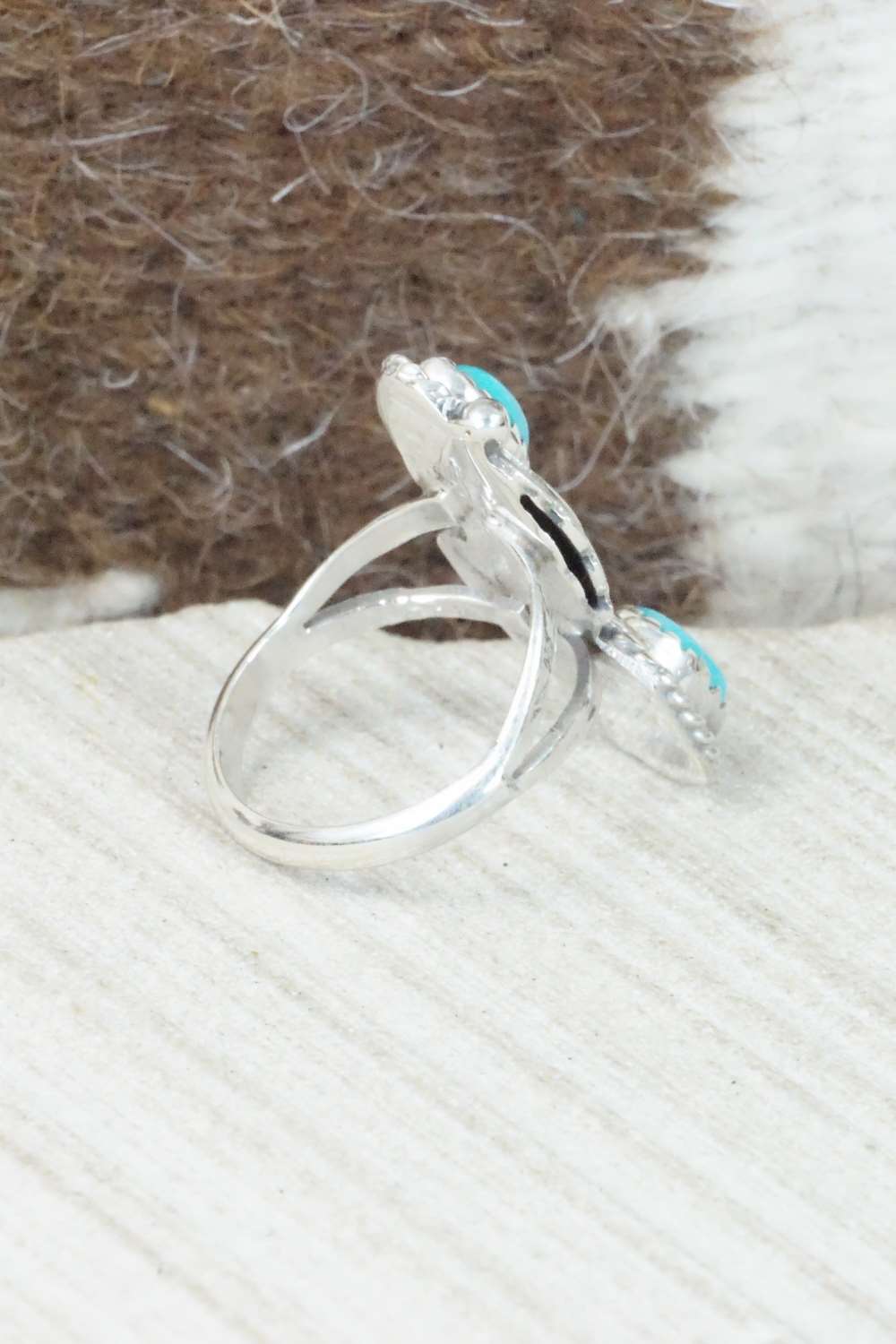 Turquoise & Sterling Silver Ring - William Begay - Size 5.75